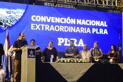 Política