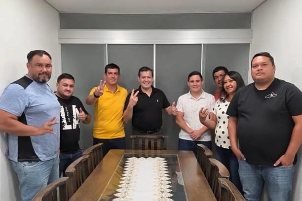 Política