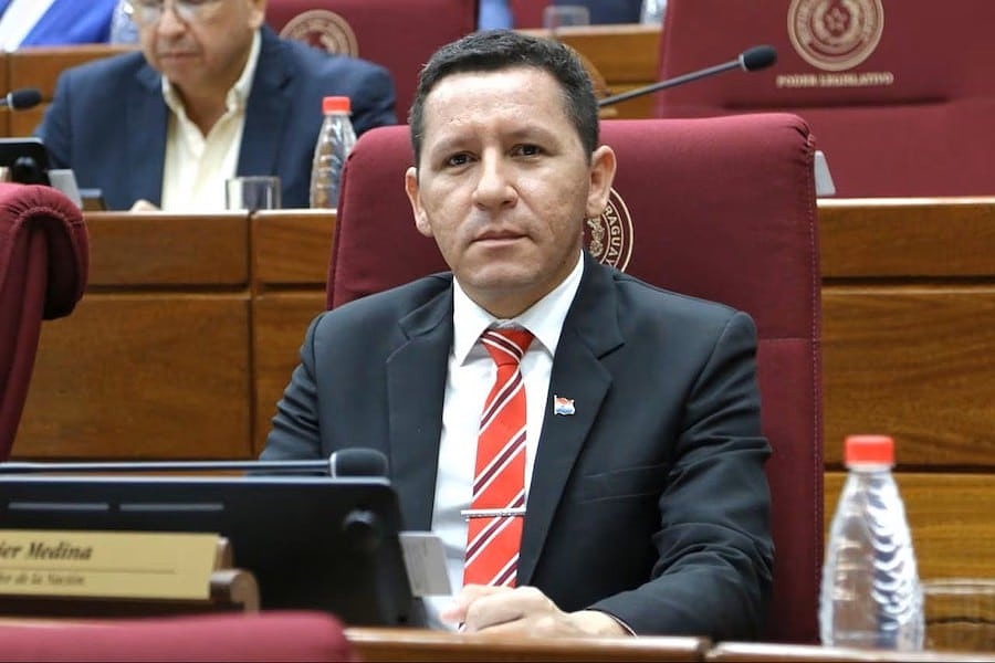 Política
