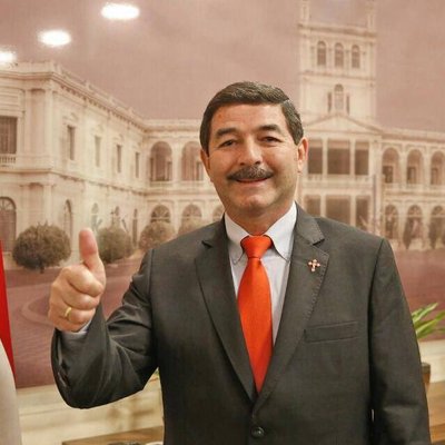 Política